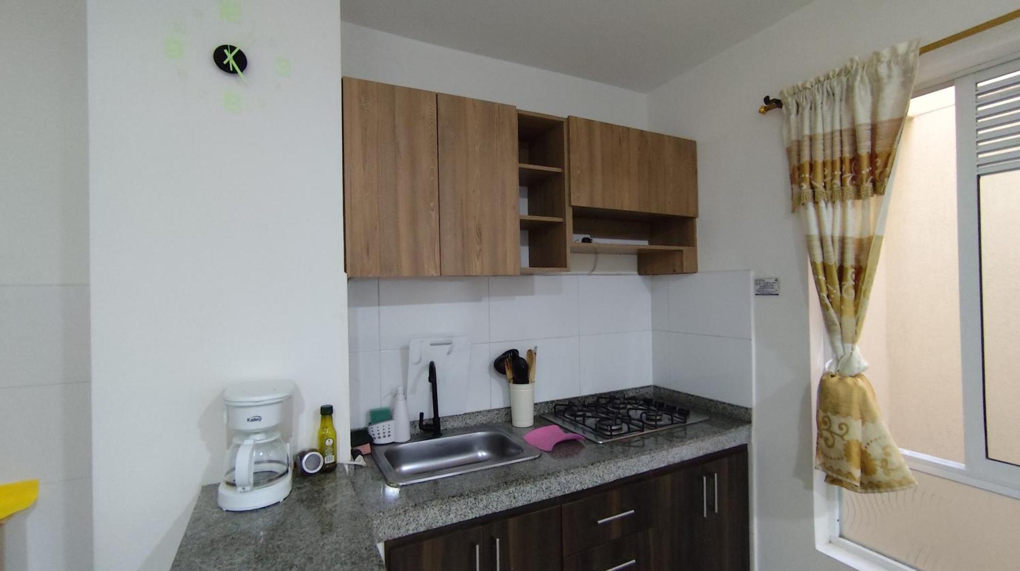 Entero Bien Ubicado En Zona Exclusiva Apartment *