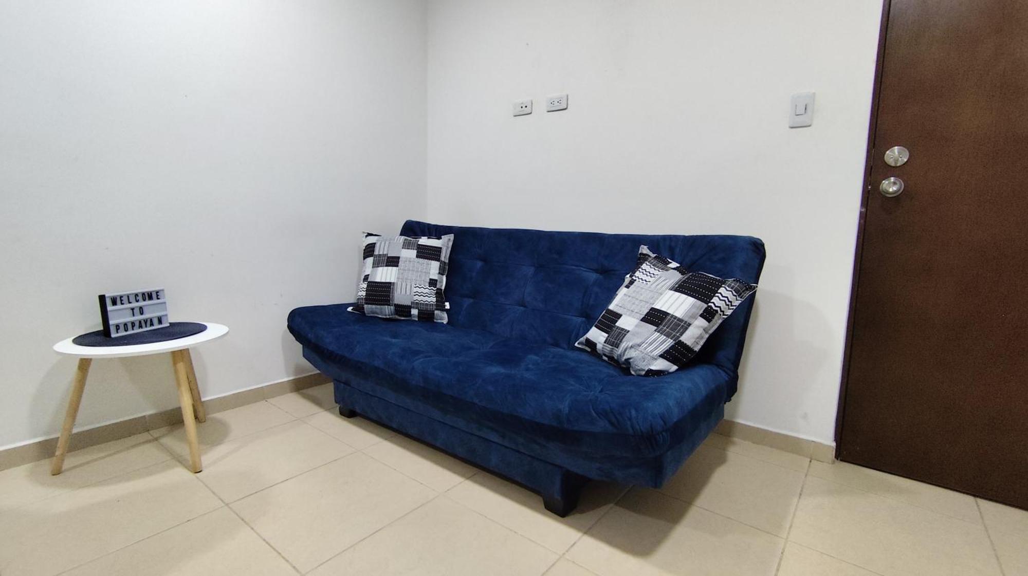 Entero Bien Ubicado En Zona Exclusiva Apartment